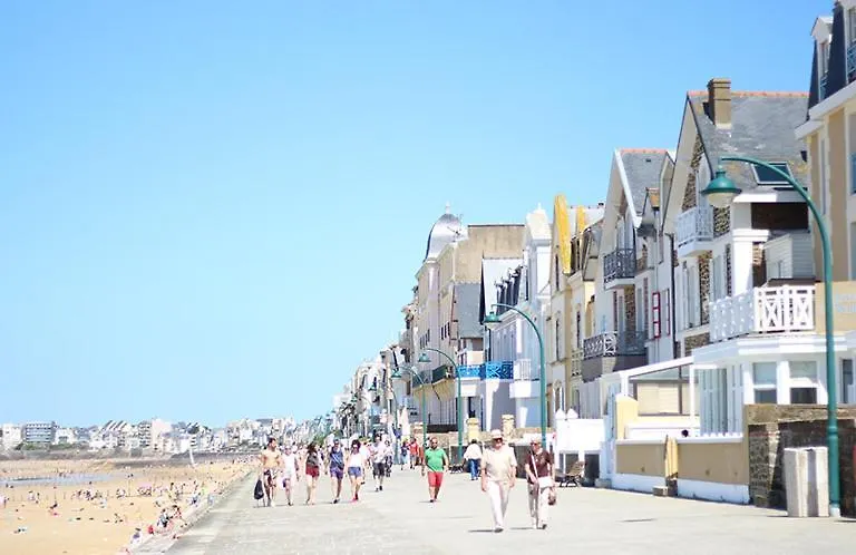 Veritable Maison De Vacances A 500 M Des Plages Saint-Malo 0*,  Frankreich